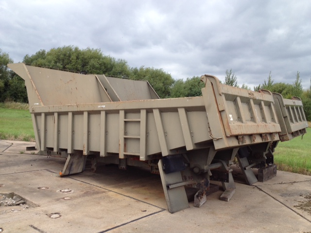Roelof Heavy Duty Steel Rock Bodies with Edbro Tipping gear - Excellent condition - Govsales of mod surplus ex army trucks, ex army land rovers and other military vehicles for sale